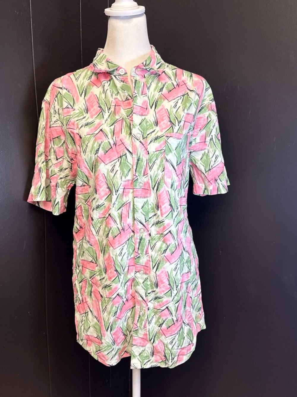 Women's Pink & Green Short-Sleeve Button Down Shirt